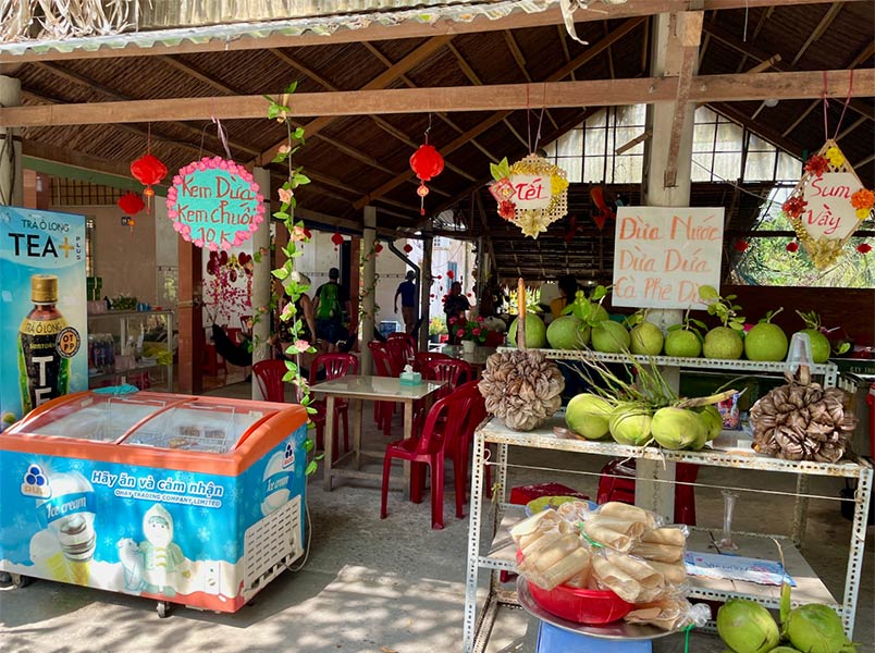 store in mekong delta vietnam 
